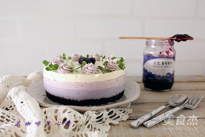 渐变蓝莓冻芝士蛋糕