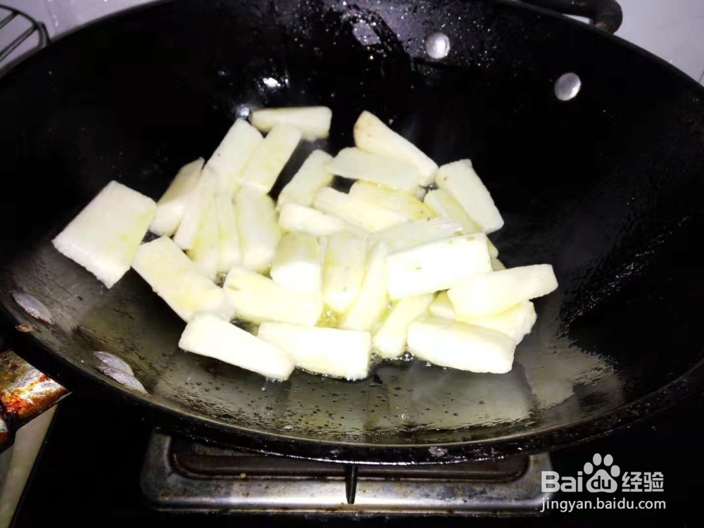 山药清炒黑木耳——清爽可口的养生菜