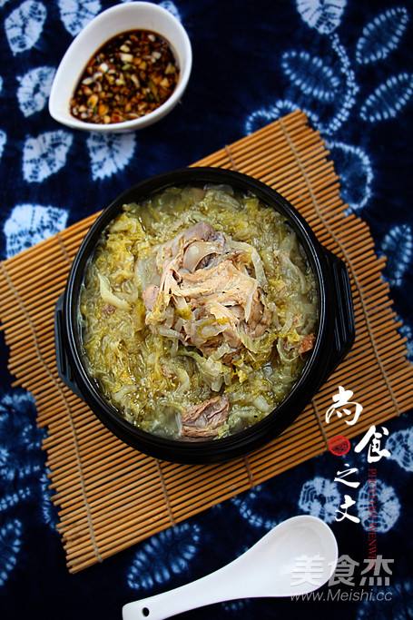 石锅骨头炖酸菜