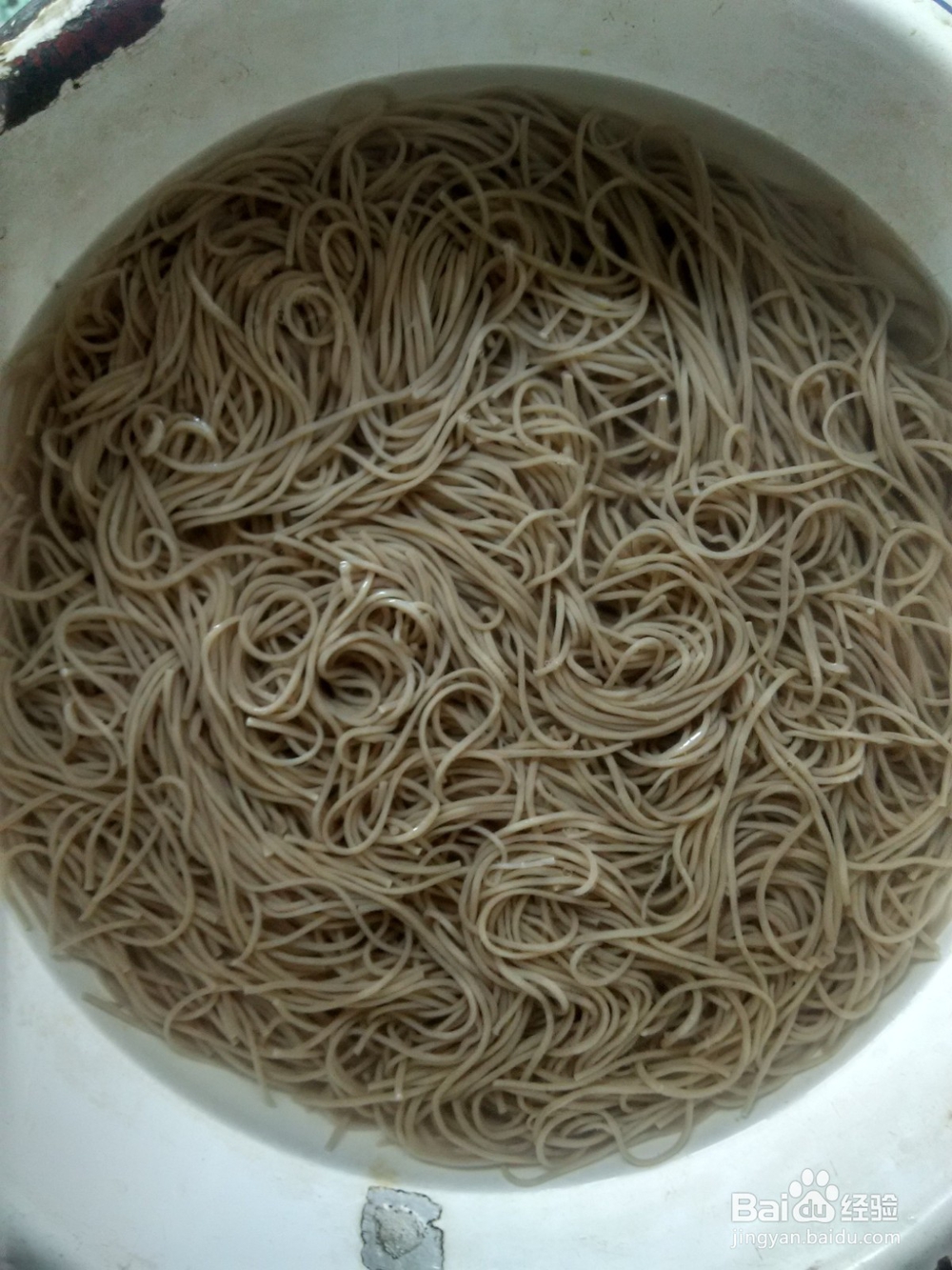 开水泡韩国冷面