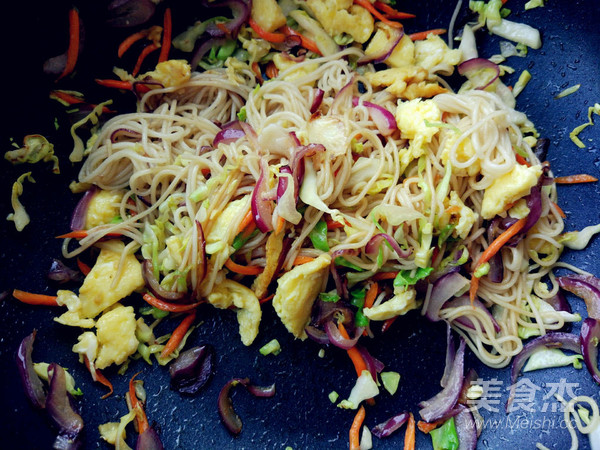 蔬菜酱油炒面（挂面版）