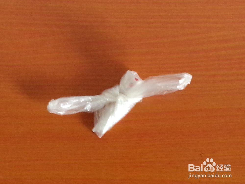 塑料袋怎么收纳之卷筒打结法（用于有耳塑料袋）