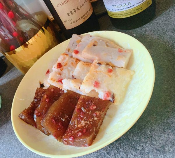 瑶柱腊味萝卜糕