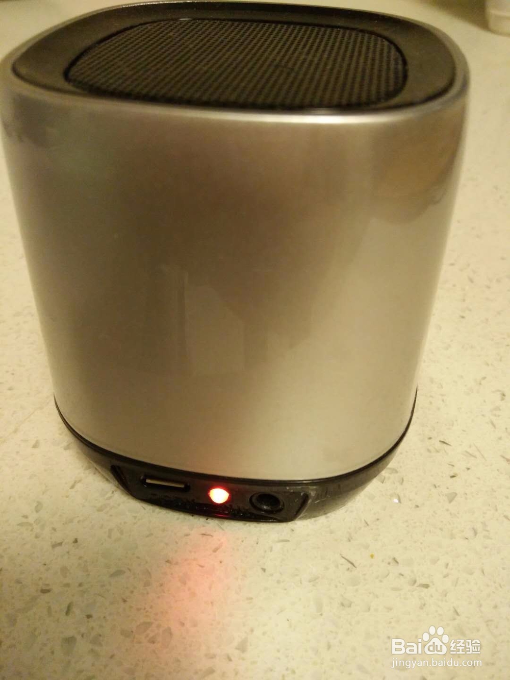 蓝牙音箱如何连接手机，实现手机控制