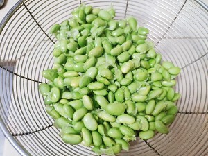 教你制作美味的清炒毛豆