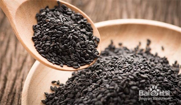 喝了蜂蜜水能不能喝芝麻糊?芝麻糊能放蜂蜜吗?