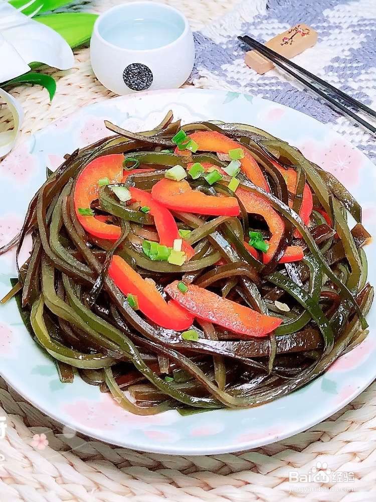 如何制作猪油香辣海带丝