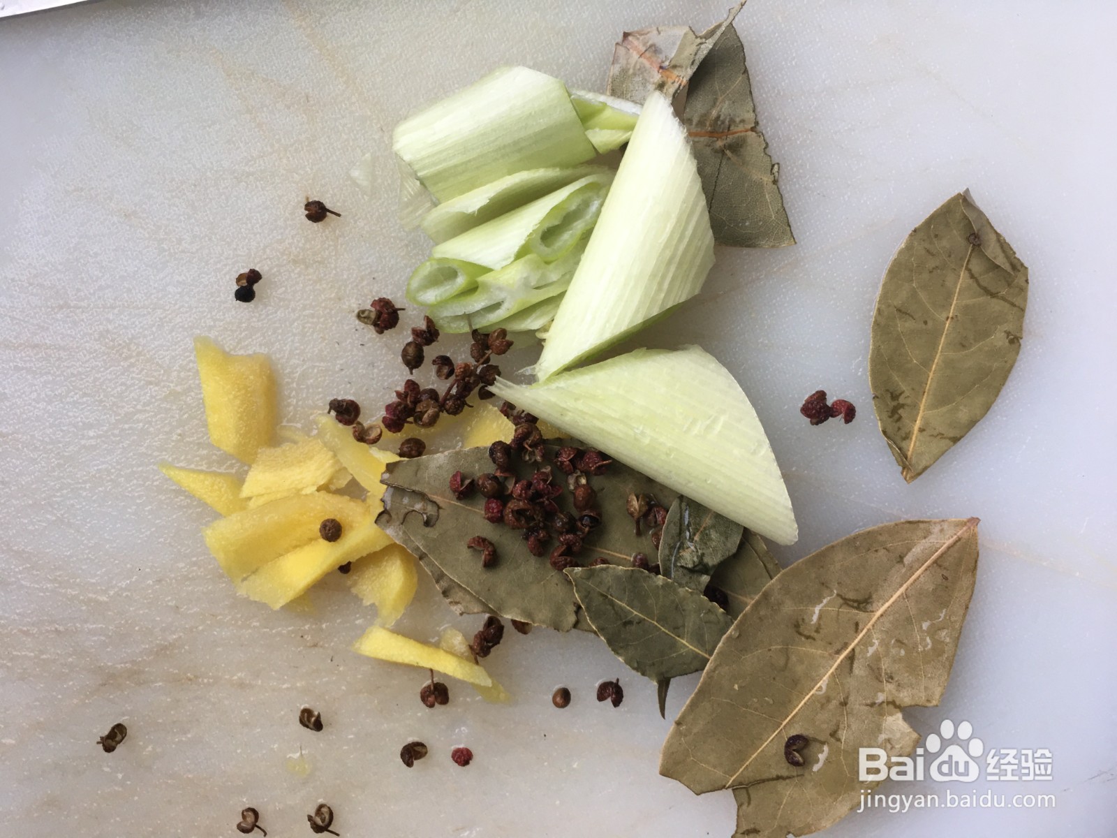 如何做无油水煮虾