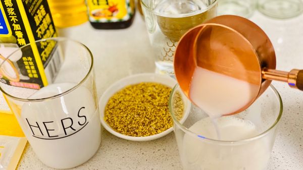 水晶椰汁桂花糕