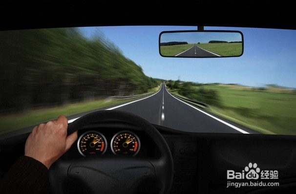 新手开车上高速注意事项