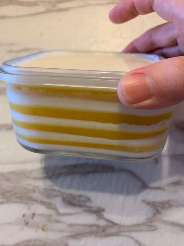 芒果椰浆千层糕