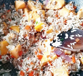 美味腊味糯米饭的法