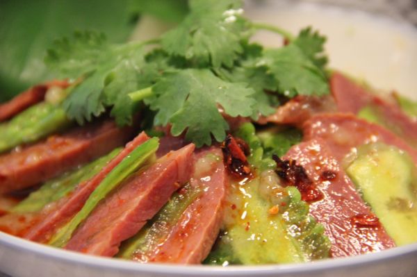 红油牛肉拌苦瓜