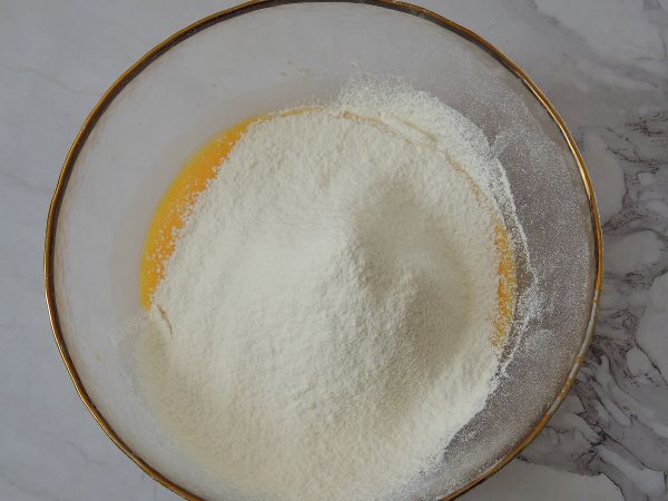 红豆沙玛芬蛋糕