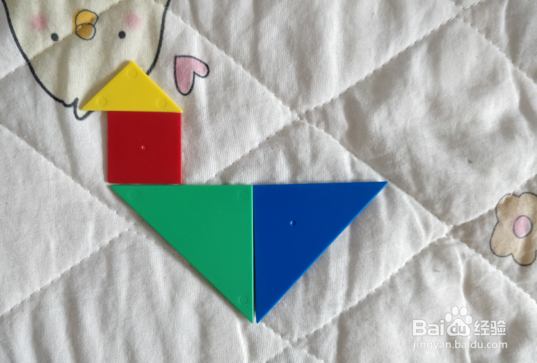 用七巧板智力拼图怎么拼一只站着的鸡妈妈?