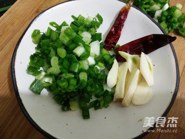 酸汤肥羊煲的做法