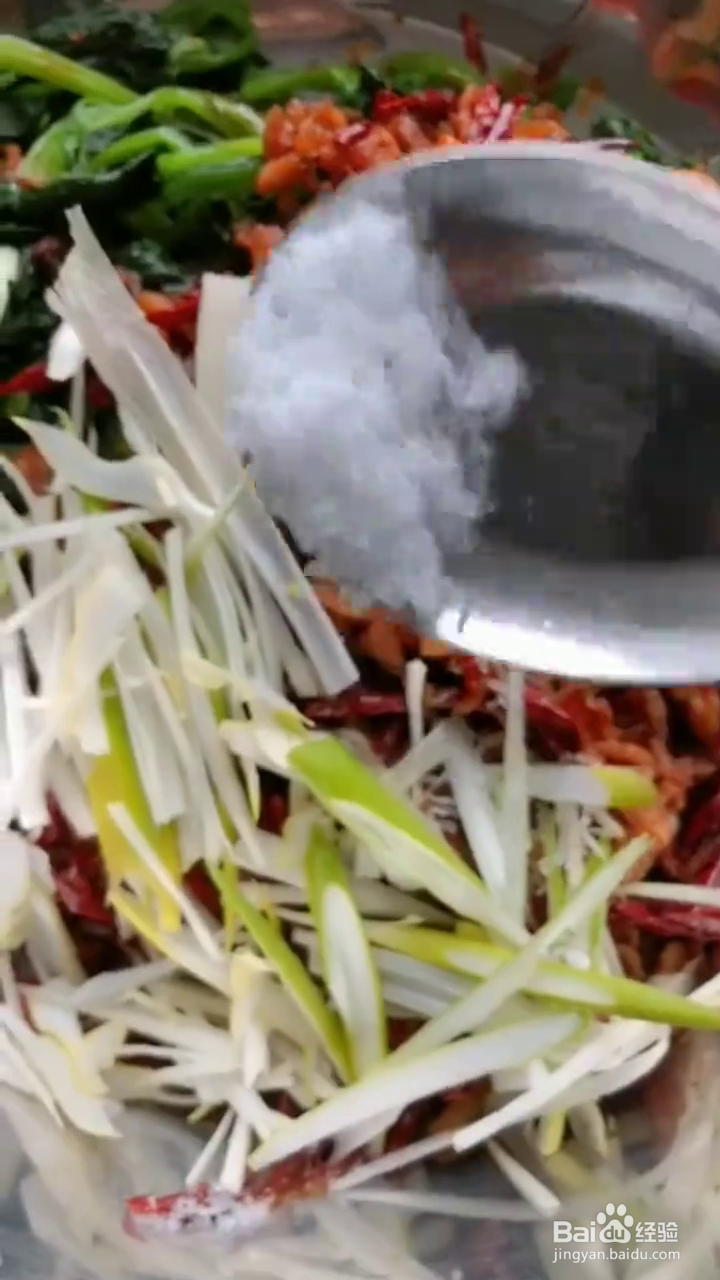 怎么做好吃的肉丝菠菜