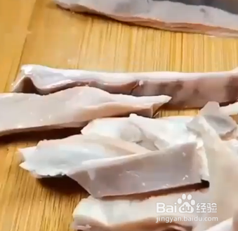 怎样做猪肚煲鸡呢