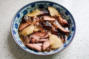 教你怎么做江南春天之香干腊肉炒芦蒿