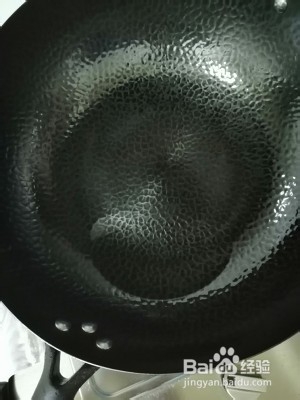 炒土豆丝的做法分享。