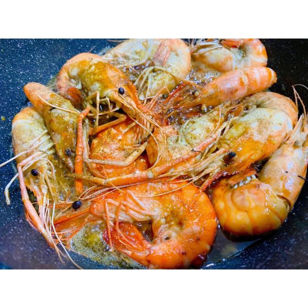 蒜蓉油焖椒盐罗氏虾