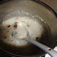 金枪鱼皮蛋粥的攻略