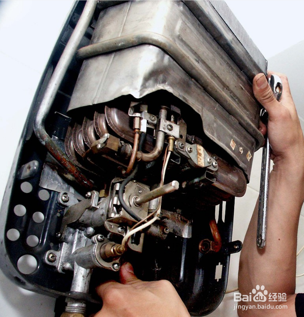 家用电器维修思路：从简单到复杂。