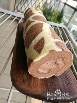 在家制作简单棉花蛋糕卷