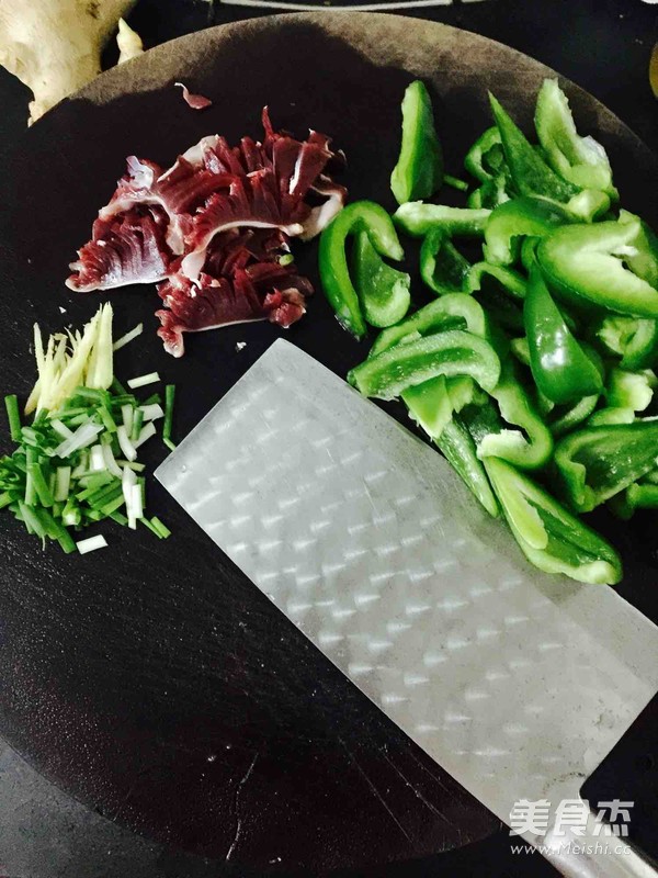 花式鸡胗炒菜椒