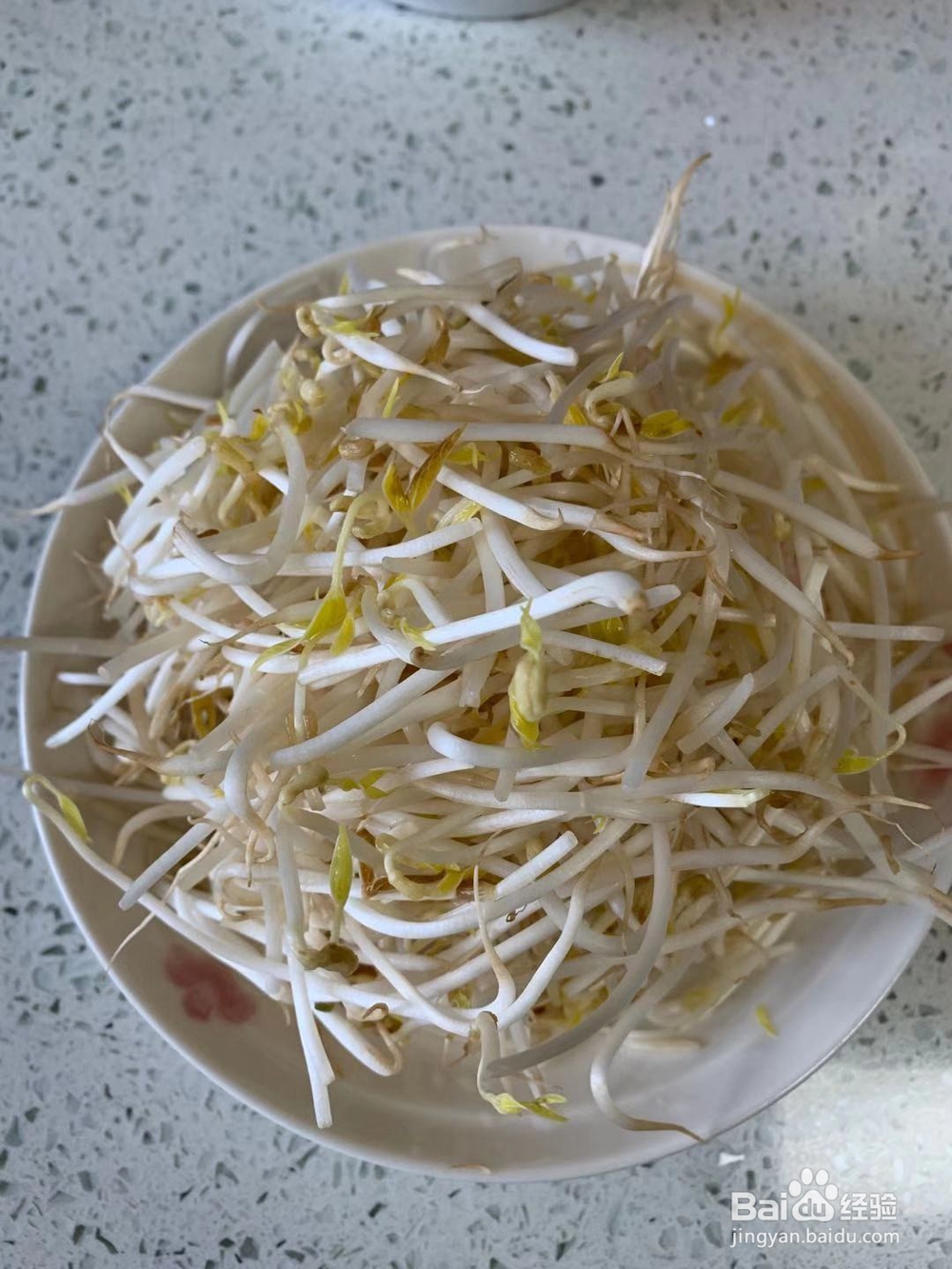 极味家常菜:韭菜炒豆芽