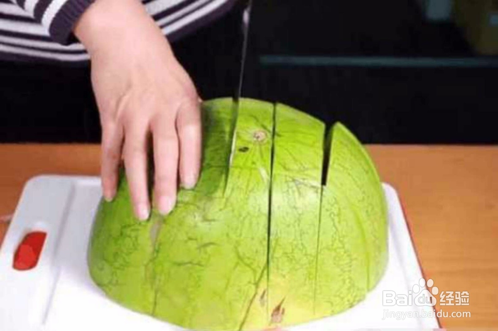 夏季切西瓜怎么方便