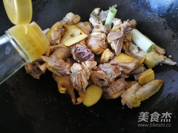 山药土鸡汤的做法