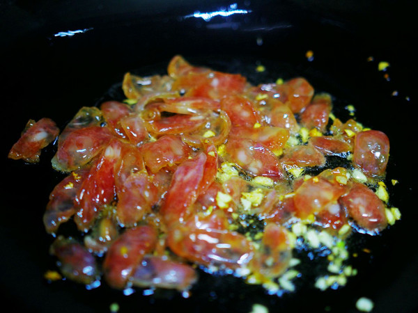 腊肠炒有机花菜