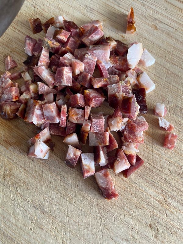 香煎腊肠芋头糕