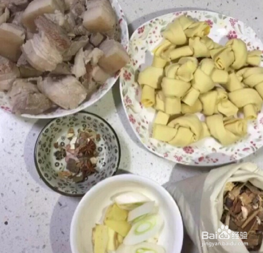 普通的五花肉怎么做成红烧肉