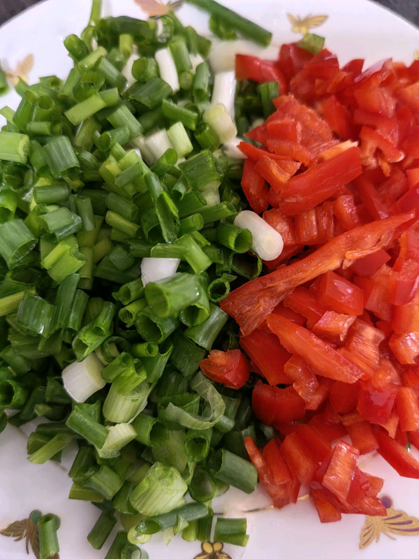 酸菜水豆腐鱼头煲