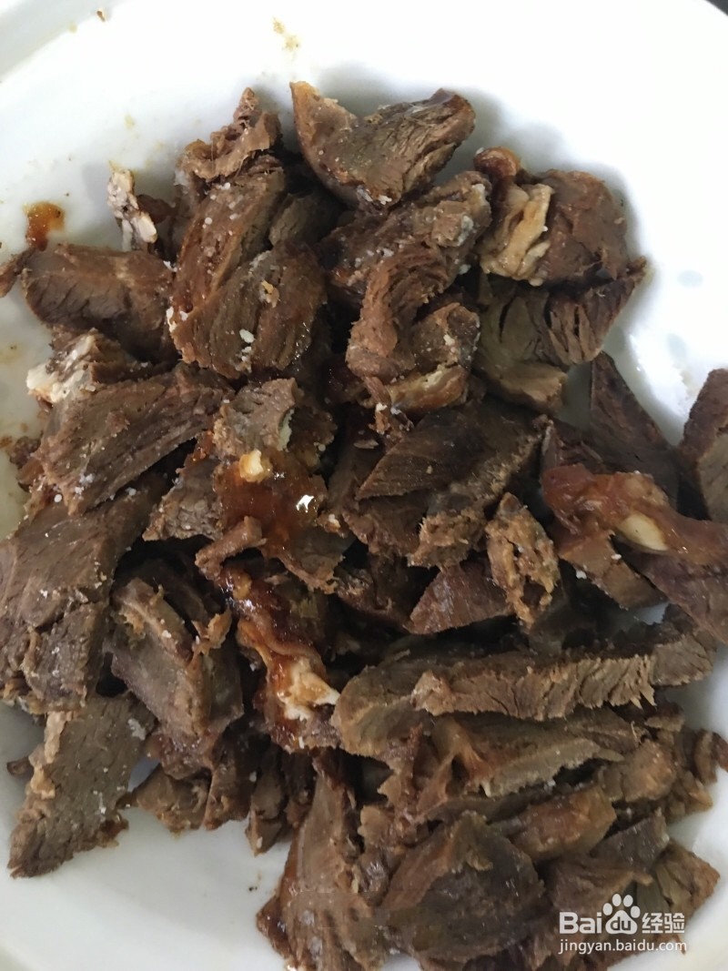 令人欲罢不能的杏鲍菇干切牛肉