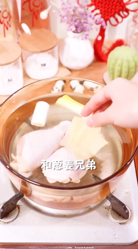手撕口水鸡怎么做
