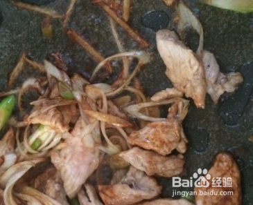 家常蘑菇炒肉