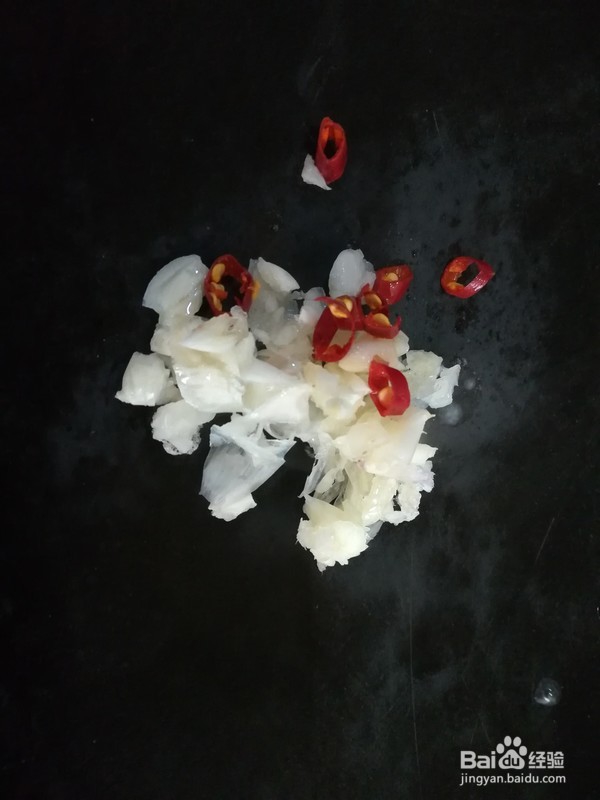 香辣油泼香椿的做法