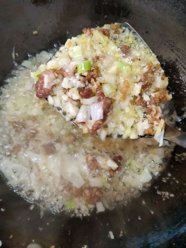 蒜蓉肉沫香菇辣椒酱