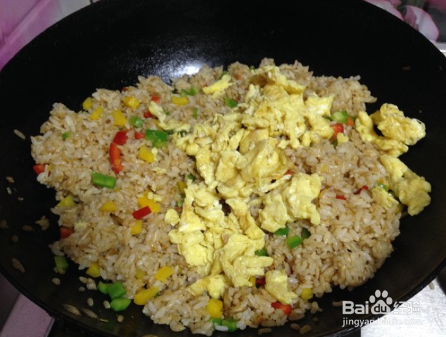 虾皮蛋炒饭怎么做