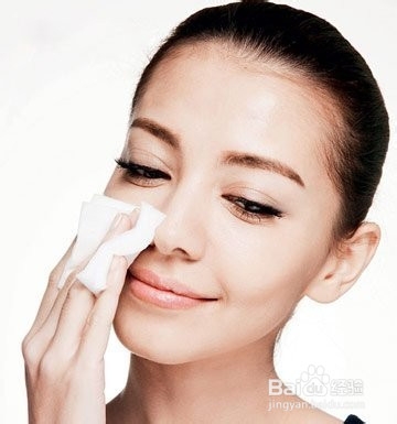 享受肌断食的晚间护肤时光