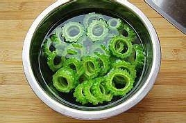 好吃的苦瓜排骨