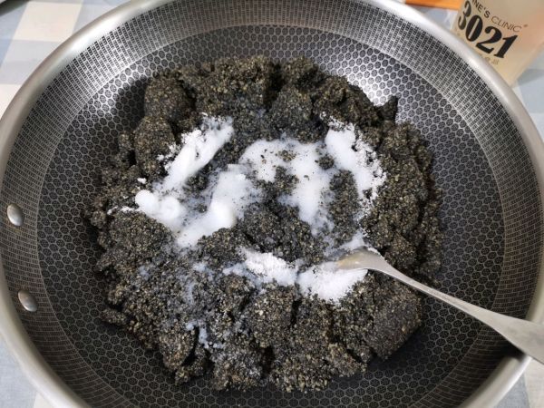 水光肌芝麻核桃馒头