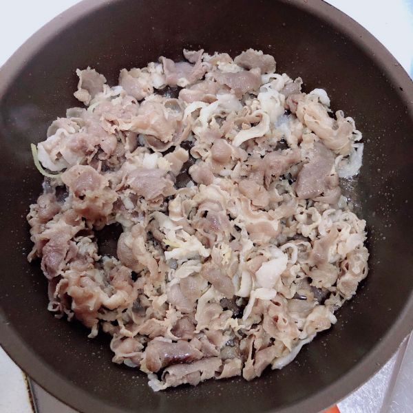 孜然黑椒羊肉卷