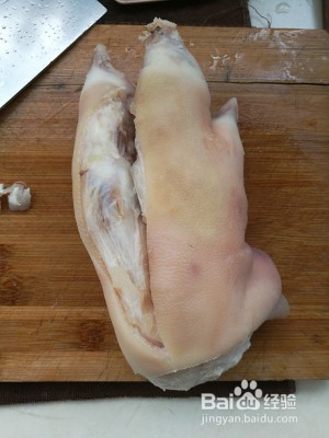 美食汤羹--猪蹄海带汤