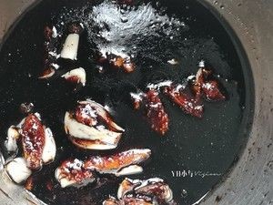 我腌制酱脆黄瓜的方法