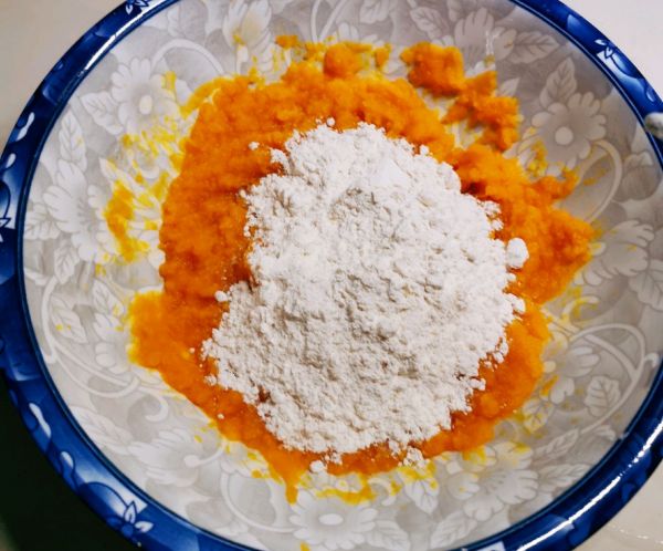 南瓜椒盐千层饼