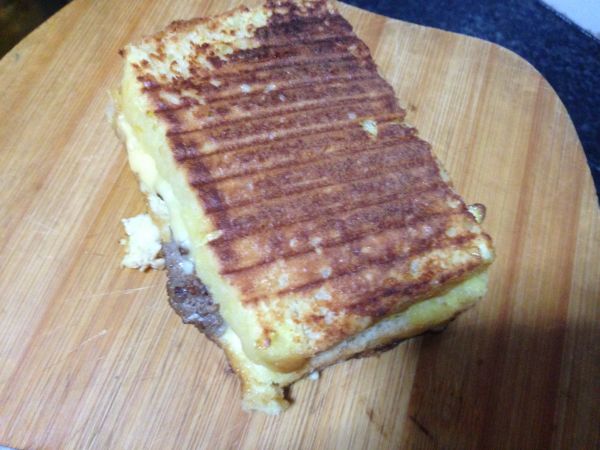 黑胡椒牛肉土司